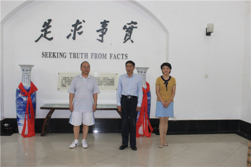 校庆1.jpg